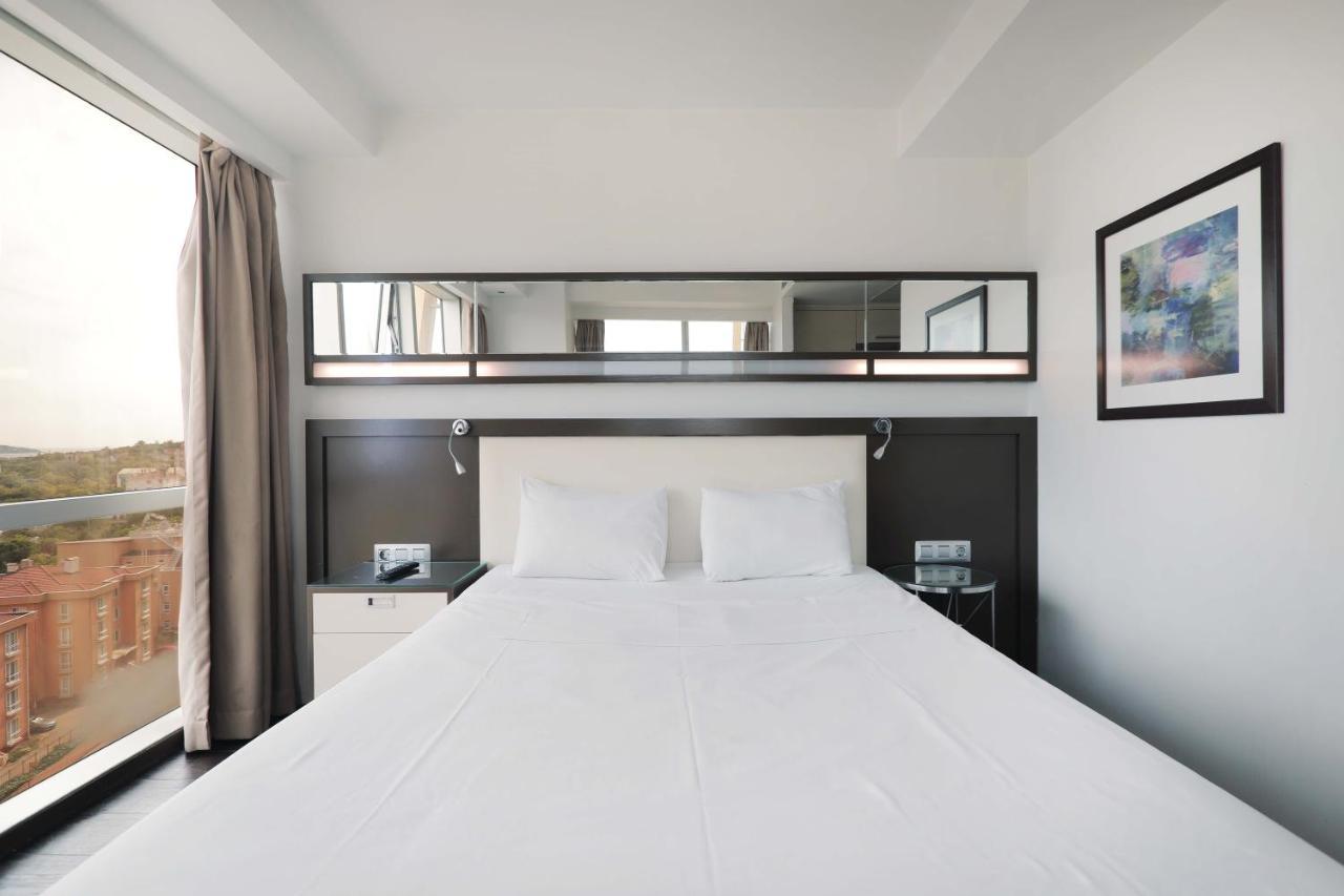 Four Winds Hotel Istanboel Buitenkant foto